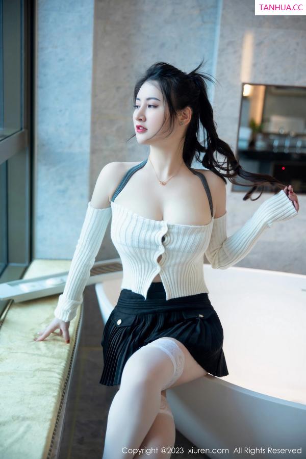 陈诗诗 诗诗 [XiuRen]高清写真图 2023.03.28 No.6484 诗诗kiki 丝袜美臀第3张图片